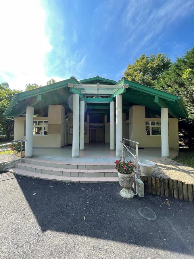 Les Nuits De Cassiopee Bed & Breakfast Sorde-l'Abbaye Luaran gambar