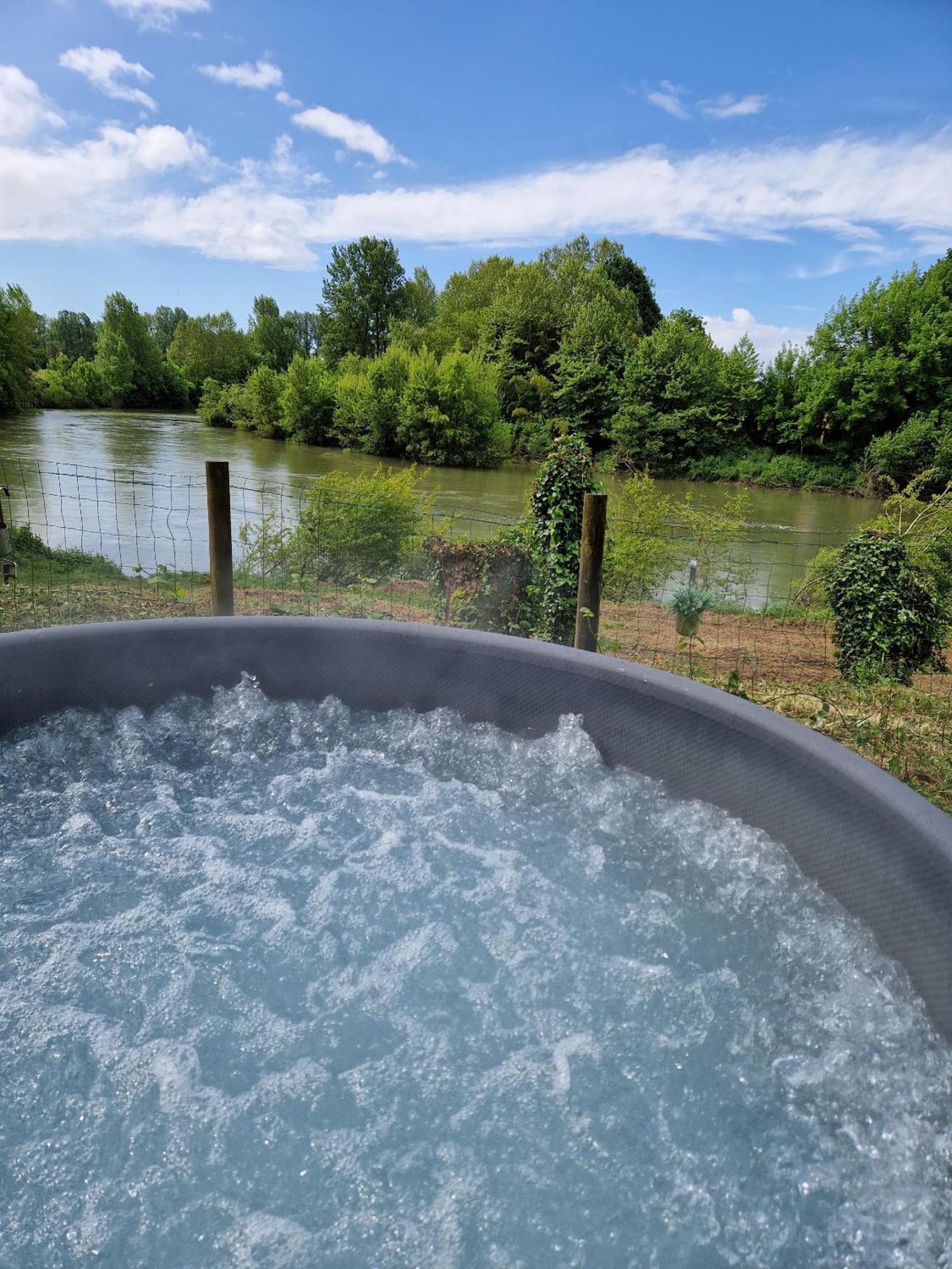 Les Nuits De Cassiopee Bed & Breakfast Sorde-l'Abbaye Bilik gambar
